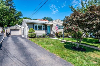 170 Hoover Ave, Edison, NJ 08837 - photo 3