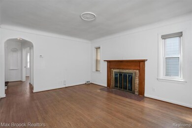 1600 N Altadena Ave, Royal Oak, MI 48067 - photo 4