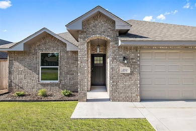 202 E Main St, Calumet, OK 73014 - photo 3