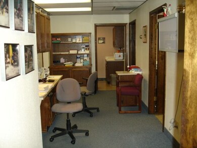 Spacious walk way to exam rooms