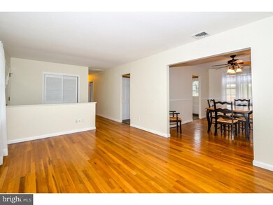 15 Colonial Dr, Perkiomenville, PA 18074 - photo 4