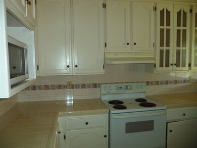 506 Goldfinch St, Laredo, TX 78045 - photo 7