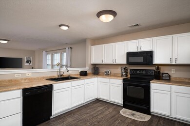 010-128_meadow_view_way_8_25_21-highrez.