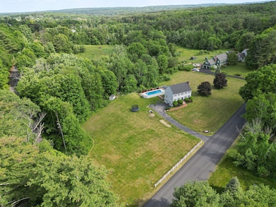 2 Buttonwood Dr, Derry, NH 03038 - photo 3