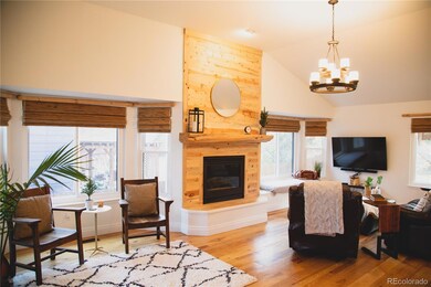 Living Room (200 year old hickory wood floor)