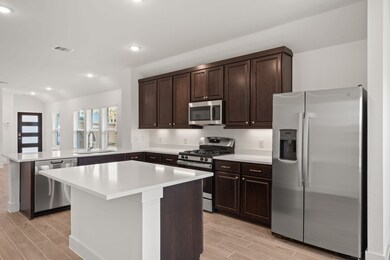 19289 Hazel First Ct, Magnolia, TX 77355 - photo 3