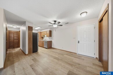 3001 S 51 Street Ct unit 472, Lincoln, NE 68506 - photo 7