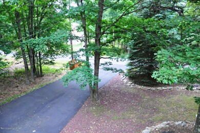 209 Summit Dr, Albrightsville, PA 18210 - photo 4