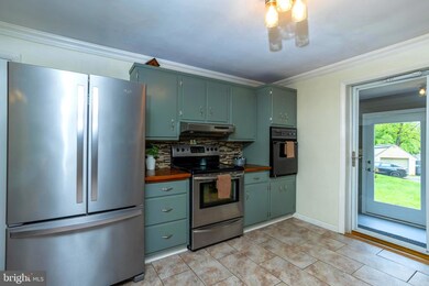 3865 Morgantown Rd, Mohnton, PA 19540 - photo 4