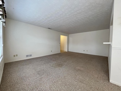 10 Meadow Ln unit 8, Highland Heights, KY 41076 - photo 5