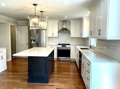 17 Lakeview Ave, Waltham, MA 02451 - photo 4