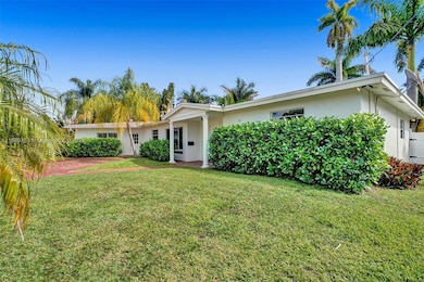 2106 NE 16th Ave, Wilton Manors, FL 33305 - photo 4