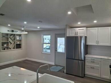 6037 Spring Lake Cir unit 166, Zephyrhills, FL 33540 - photo 6