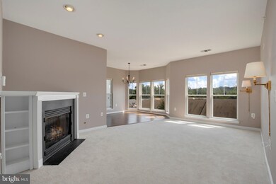 2931 Deer Hollow Way unit 407, Fairfax, VA 22031 - photo 4