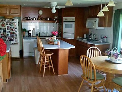 Kitchen. Excellent layout for preparing and servin