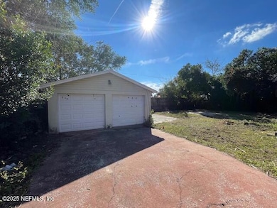 5952 Terry Parker Dr S, Jacksonville, FL 32211 - photo 3