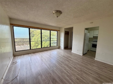 87-134 Helelua St unit A302, Waianae, HI 96792 - photo 2