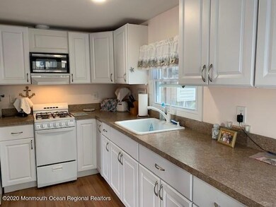 169 W Atlantic Way, Lavallette, NJ 08735 - photo 5