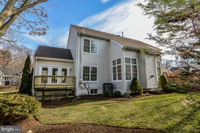 8948 Cross Chase Cir, Lorton, VA 22079 - photo 4