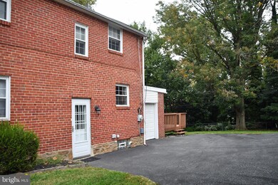 409 Dalmas Ave, Glenolden, PA 19036 - photo 6