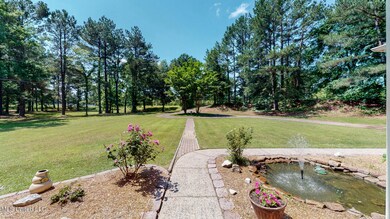 11208 Whispering Pines Dr Olive Branch M