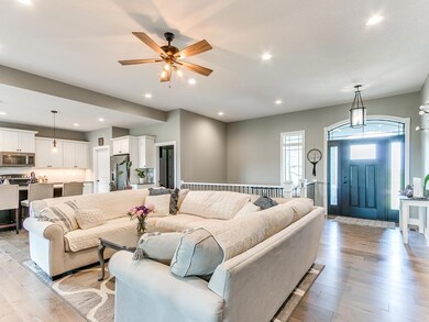 5226 Windrose Ln-22