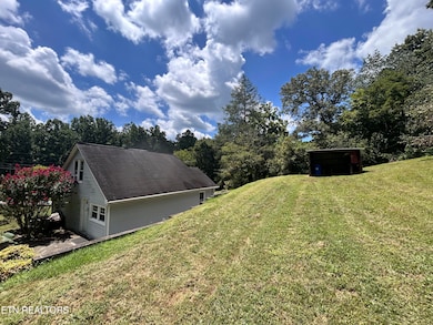 417 Wolfe Rd, Luttrell, TN 37779 - photo 5