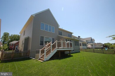 25299 Justice Dr, Chantilly, VA 20152 - photo 3