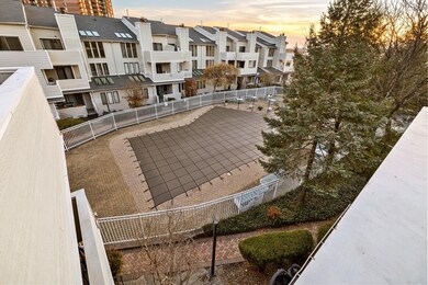 750 Mainsail Ln unit 3C, Secaucus, NJ 07094 - photo 3