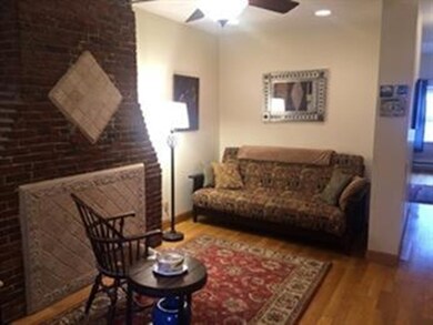 102 Endicott St unit 3, Boston, MA 02113 - photo 2