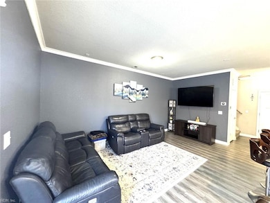 4740 Kilby Dr unit 10, Virginia Beach, VA 23456 - photo 6