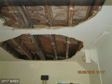 5402 Clover Rd, Baltimore, MD 21215 - photo 3