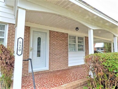 520 Hampton St, Camden, SC 29020 - photo 2