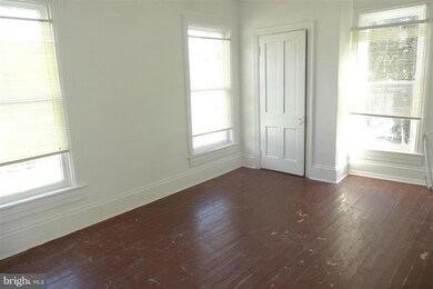 403 S 2nd St unit APARTMENT A, Chambersburg, PA 17201 - photo 6