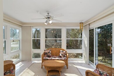 902 S Naperville Rd, Wheaton, IL 60189 - photo 6