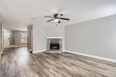 8212 Montecito Dr, Denton, TX 76210 - photo 3