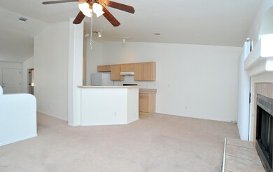 Breakfast nook by the Kitchen