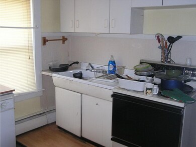 123 Agassiz St, Bethlehem, NH 03574 - photo 7