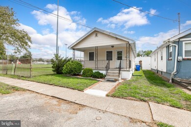 35 Front St, Palmyra, NJ 08065 - photo 2