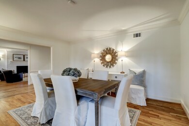 13615 Butterfly Ln, Houston, TX 77079 - photo 4