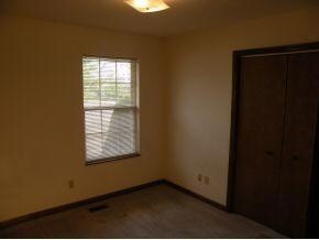 320 Northside Dr, Batesville, IN 47006 - photo 6