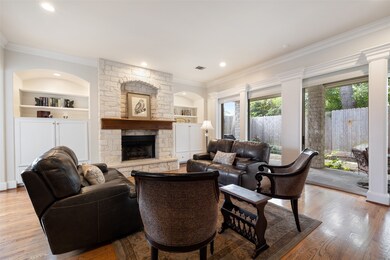 8422 Moritz Ct, Houston, TX 77055 - photo 7