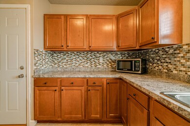 1413EThayerAve111021_0021
