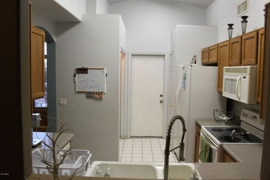 07 - Kitchen 1