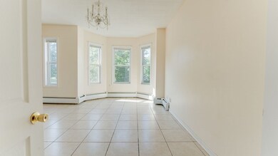 334 Maple St unit 334, Holyoke, MA 01040 - photo 3