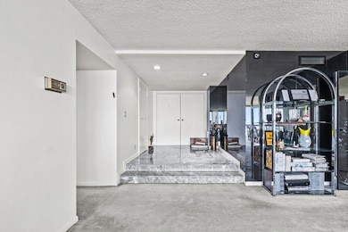 The Consulate unit 2001, West Palm Beach, FL 33401 - photo 3