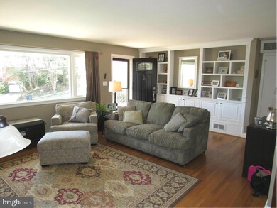 5631 34th St N, Arlington, VA 22207 - photo 3