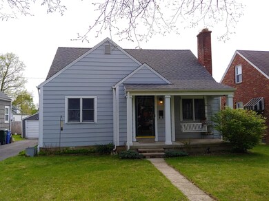 02 Front view