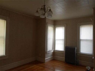 64 Grinnell St, Fall River, MA 02721 - photo 4