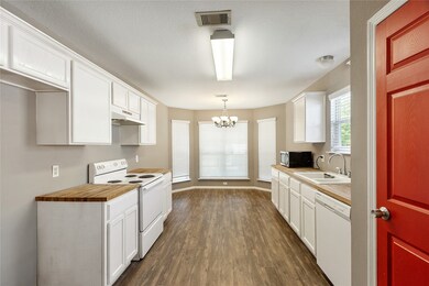 17818 Bullis Gap Dr, Hockley, TX 77447 - photo 6